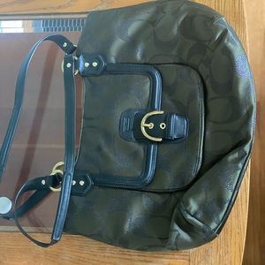 Army green medium Coach shoulder hand bag